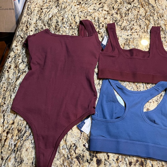 You are getting 3 items 2 cotton rib bralette 1-burgundy 1-blue and 1-body suit - Picture 15 of 15